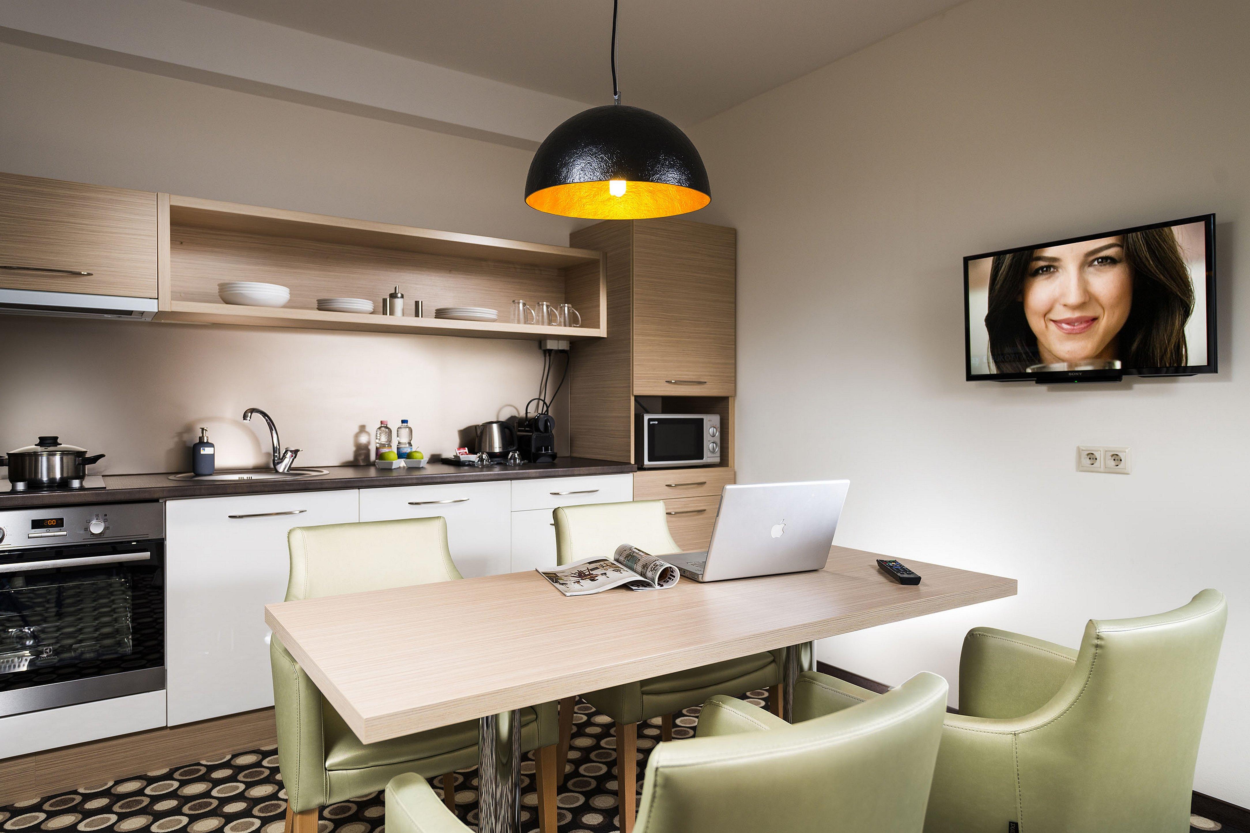 Bo33 Hotel Family & Suites Budapeste Exterior foto